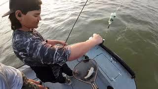 Fishing Galveston Bay EP  11 Shrimp under Popping Corks with Live Shrimp