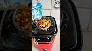 Popcorn, easy, quick and healthy. Popcorn machine from Amazon