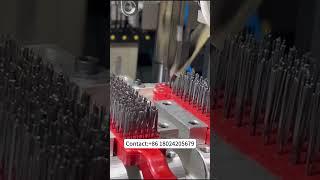 Steel brush tufting machine insert machine brush making machine.#brushmakingmachine #brushtufting