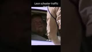 Leon schuster traffic prank #shorts #funny #afrikaans #snaaks #oldies