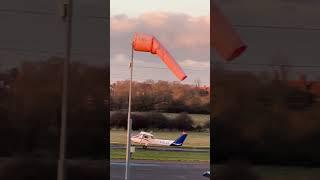 Cessna 152 #elstreeaerodrome #cessna152  #planespotting #aircraft #landing #daringbeefcake