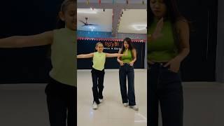 Mere dance class ka video kaisa laga??️#kashishpatel #youtubeshorts #shorts #dance #dancesteps