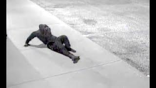 LOL. Firebombing mob café goes horribly, horribly wrong 