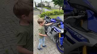 Kid revving the Yamaha R1 for the first time