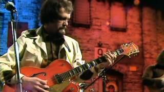 Duane Eddy & The Rebelettes - Play Me Like You Play Your Guitar