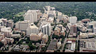 Driving around Bethesda and Chevy Chase, Maryland in Late Autumn