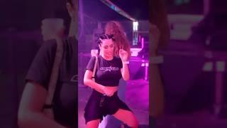 LALI baila “No Se Ve” de Emilia en la Bresh