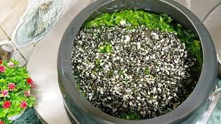 स्वाद नानी के हाथो का बहुत स्वादिष्ट तैयार होती है ये रेसिपी palak urad daal पालक उड़द दाल #palak