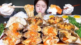 ASMR MUKBANG | 알이 듬뿍, 톡 건들면 살이 와르르 쏟아지는 간장게장   밥도둑 먹방! Soy Sauce Marinated Crabs  Ganjang Gejang