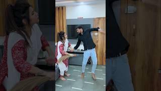 Biwi no.1||funny video||#shorts #youtubeshorts #comedy #funny #funnyreel #golu008 #biwino1 #