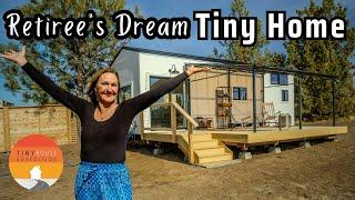 Retired Grandma's Gorgeous Tiny House in Daughter's Backyard