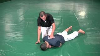 Royce Gracie vs. Jason DeLucia - 1991 (Bonus Gracie Breakdown Sample from GracieUniversity.com)