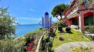 Villa Incantevole In Vendita a Pieve ligure - Genova Riviera