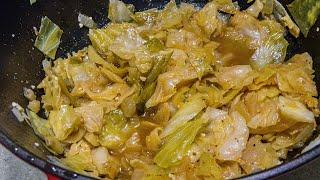 Southern Smothered Cabbage | Southern Fried Cabbage recipe | How to make Smothered Cabbage