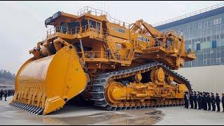 The Giant Bulldozer Shakes The World!