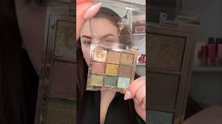 Charlotte Tilbury Emerald Effect palette  #makeupshorts #charlottetillbury #beauty #greeneyeshadow