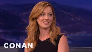 Judy Greer: The “Archer” Cast's Filthy Sign Language Live Shows | CONAN on TBS