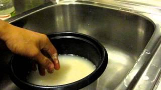 How to cook rice with a rice cooker Part 1 of 2