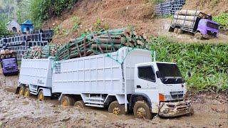 JALAN KERAMAT Truk CANTER Trinton Truk Gandeng Hino 500 Muatan Kayu BESAR Truk OFROAD Truk TERGULING