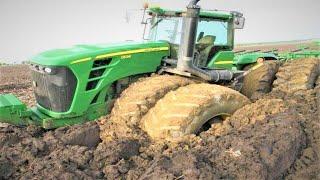 Big Engine Tractors Stuck In Mud 2020
