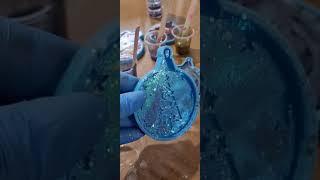 Resin8 - Quick and easy way to add LESS glitter to your resin with HIGH impact.