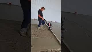Milwaukee viber screed