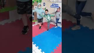 JOGO DO MOVIMENTO! Vamos imitar?