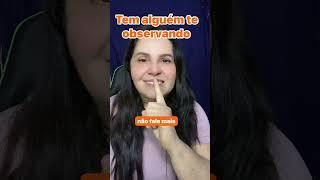 Tem alguém te observando