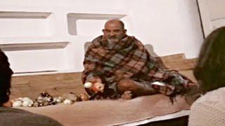 Neem Karoli Baba ️ Chanting RAM's Name (1 hour)