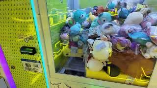 Cute small prizes claw machines in Hong Kong