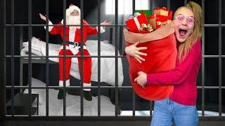 Amelia rescues Santa from Jail adventure