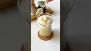 honey oat turmeric latte | a cozy golden milk latte recipe for fall