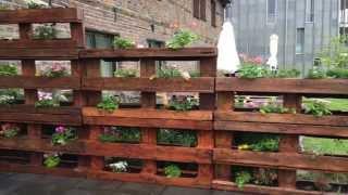 12 great pallet vertical gardens