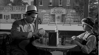 Paper Moon - I want my two hundred dollars!