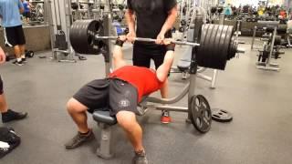 Jeremy Hoornstra, 620 and 675 Raw Bench Press