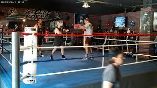 INTRODUCING A THAI KICKBOXER TO AMERICAN KICKBOXING AND BOXING STEELEBOXER GYM www.steeleboxer.com
