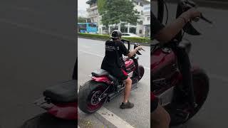 Harley Davidson Fat Boy 114 loud exhaust sound !!