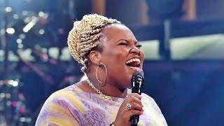 Enche-Me Até Transbordar ● Tasha Cobbs - Lakewood Church