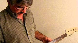 How to treat the neck of a guitar with oil
