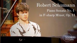 Schumann: Piano Sonata No. 1 in F-sharp Minor, Op. 11 / Robert Neumann