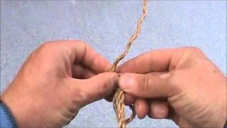 How to make an eye splice.