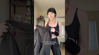 trying on new techwear cargos ️
