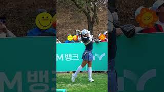 나이스 샷! #박현경 프로. 드라이버 티 샷!#골프 #golf (구독은 좋아요)
