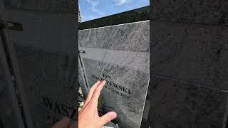 Красивый памятник с крестом из нержавейки и бучарды!