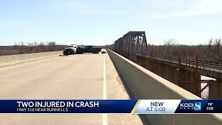 Two injured after crash on highway along Des Moines River near Runnells