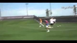 Zinedine Zidane Destroys a keeper on Training course