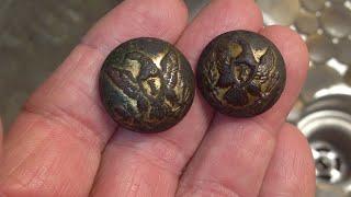 Metal detecting Union Civil War buttons in S. Carolina , then I show you how to clean them!