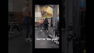 Don’t be that guy! - Mindless Mirror Blocking Midget  #gymfails #gym #shorts