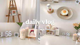 vlog  banana milk + egg toast, routine, candle unboxing, last assignments, movie night 