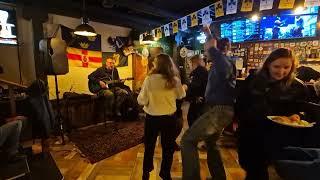 Олег Сурков (Палево) – Арлекин, Петрушка и Панч (акустика Backyard Pub 07.10.2023)